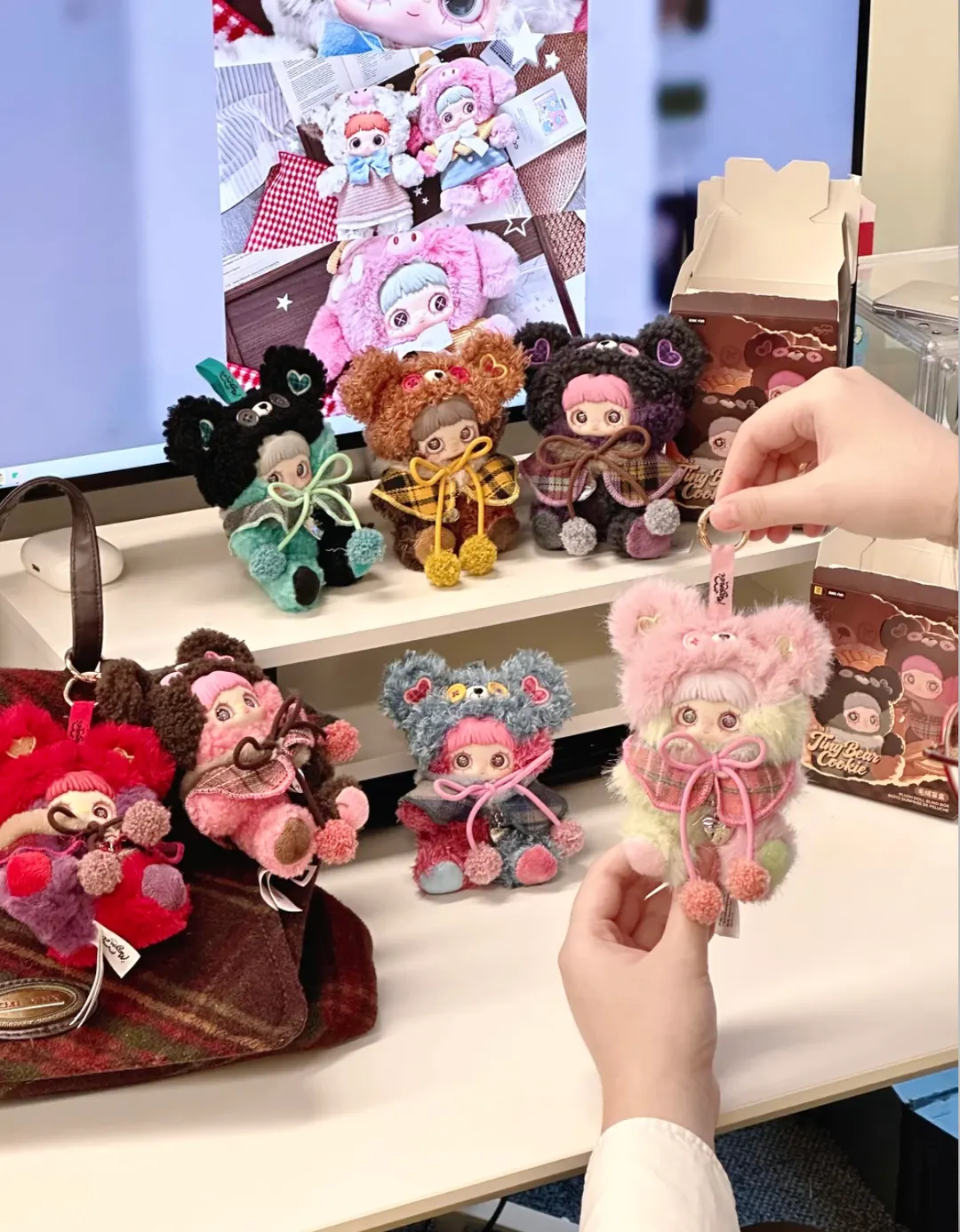 Maymei メイメイ Tiny Bear Cookie ミント等4点セット 1Box Maymei Tiny Bear Cookie ($29.99) from @POPStash