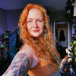 Hoyaheadhayley