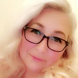 MrsLira78
