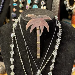 ArtistRobinsVintageTreasures